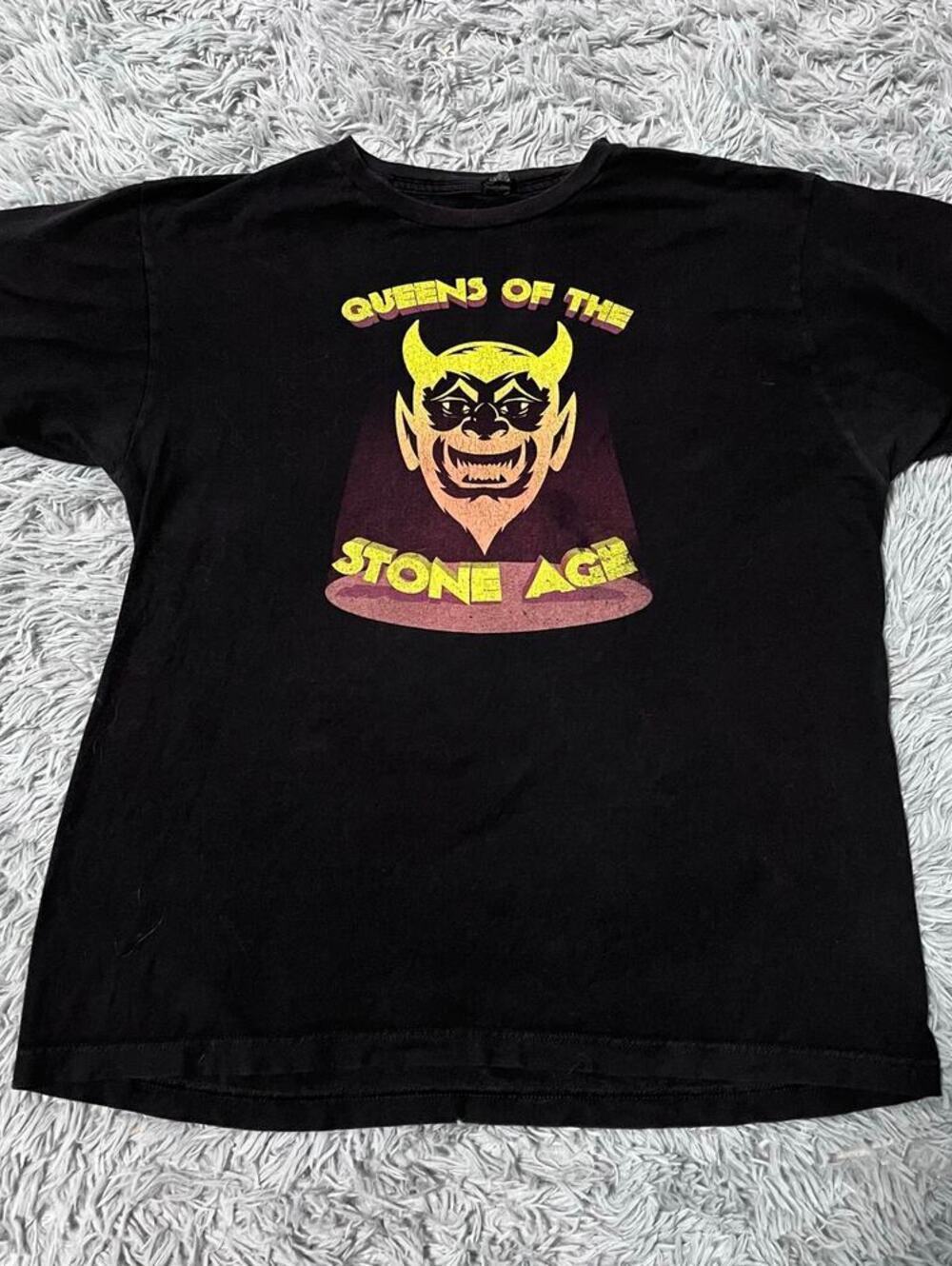 Queens of the Stone Age Villains Black Cotton Unisex Band Tee Large T-Shirt Alt